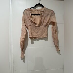 used top long sleeve , good condition!!